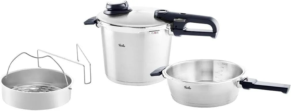 Fissler Vitavit, 4-teilig, Schnellkochtopf-Set, Einsatz, Induktion, Ø 22 cm & Schnellbratpfanne 2,5l, Fassungsvermögen 6l, inklusive. Metall-Deckel