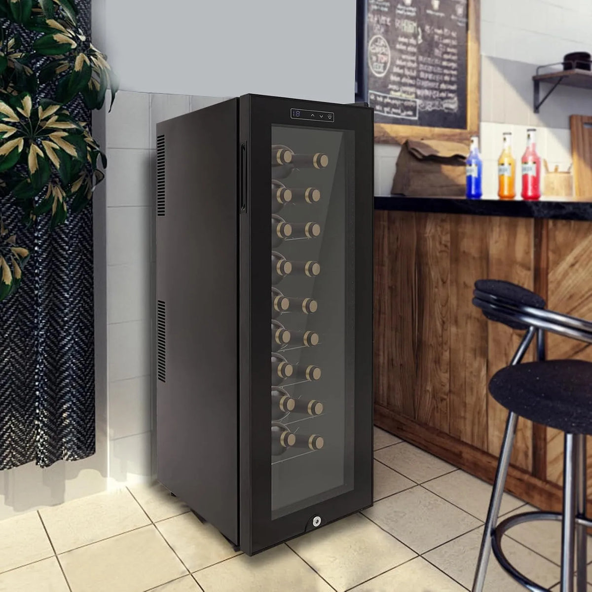 Kühlschrank, in freistehender Ausführung Glastür Weinschrank für Indoor, 30 Flaschen 90 Liter LED Beleuchtung Weinkühlschrank Großes Weinkühler